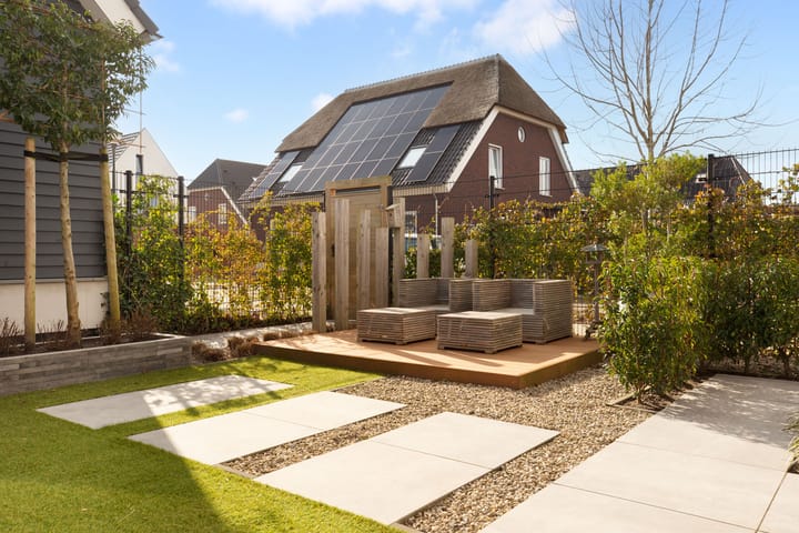 Foto 32 van Helmbloem 17