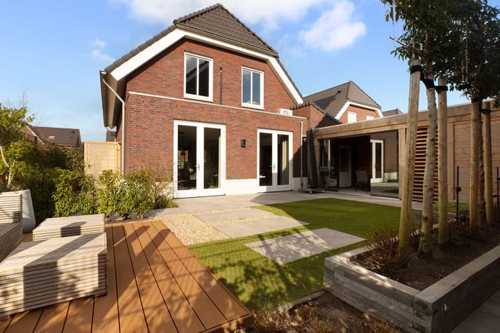 Foto 35 van Helmbloem 17