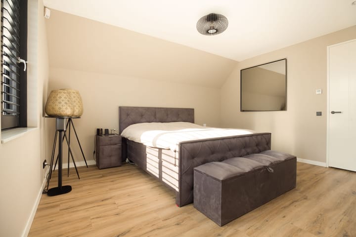 Foto 40 van Helmbloem 17