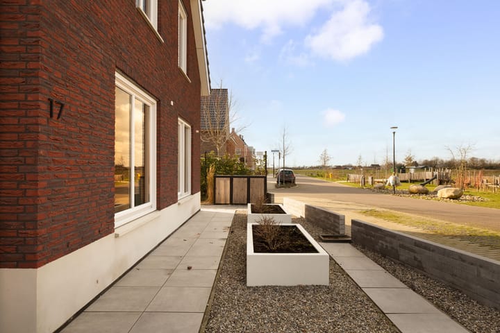 Foto 50 van Helmbloem 17