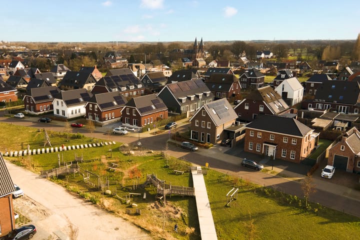 Foto 56 van Helmbloem 17