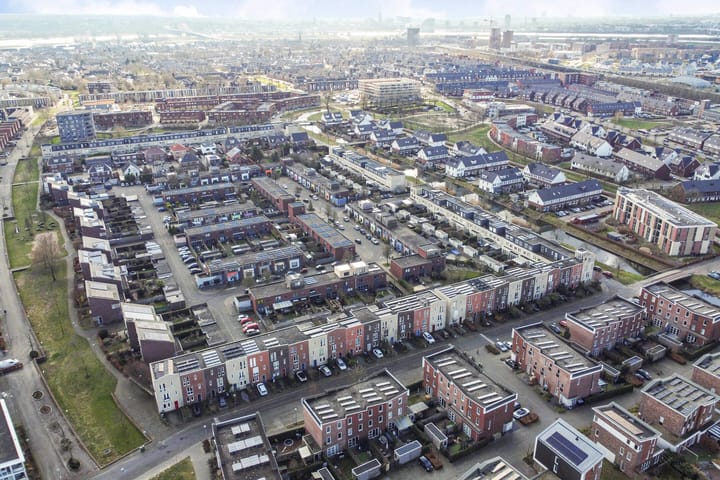 Foto 38 van Groot-Brittanniëstraat 124