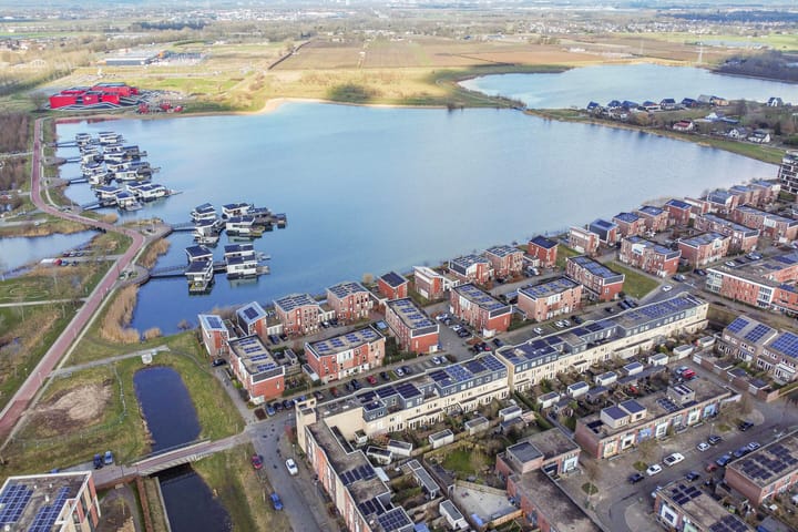 Foto 39 van Groot-Brittanniëstraat 124