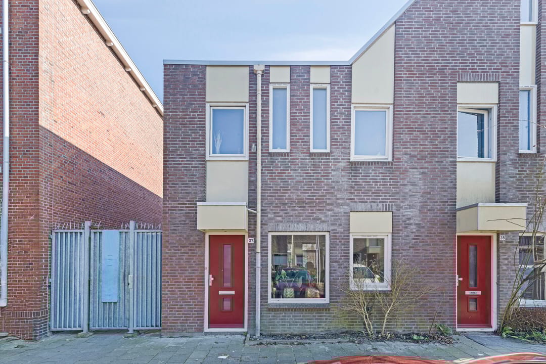 Foto 11 van Bedumerstraat 37