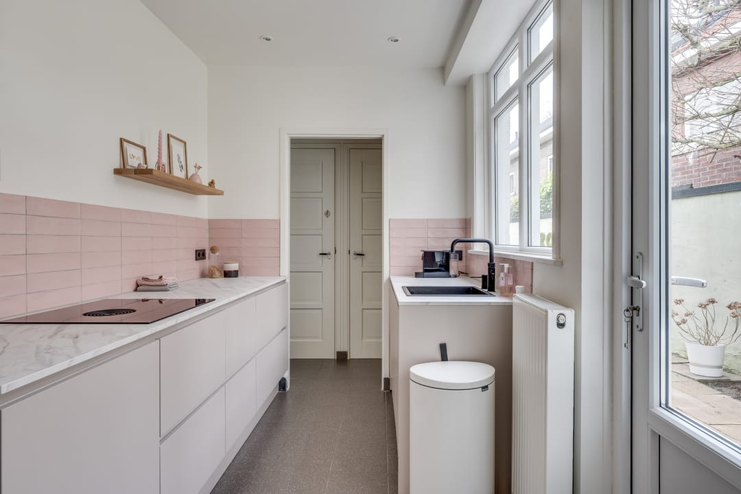 Foto 16 van Zonneroosstraat 4