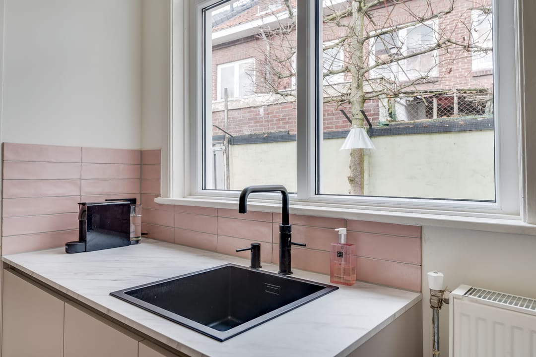 Foto 17 van Zonneroosstraat 4