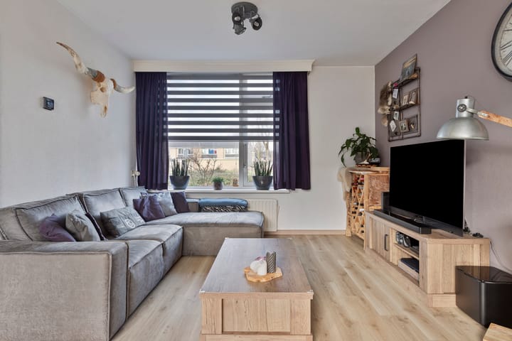 Foto 2 van Sirius 120