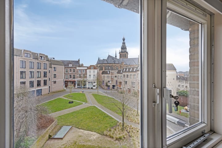 Foto 25 van Korenmarkt 7