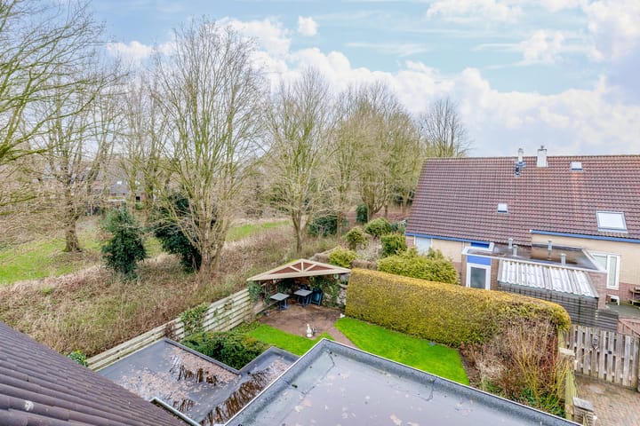 Foto 32 van Spreeuwenhof 25