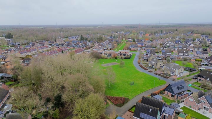 Foto 43 van Spreeuwenhof 25