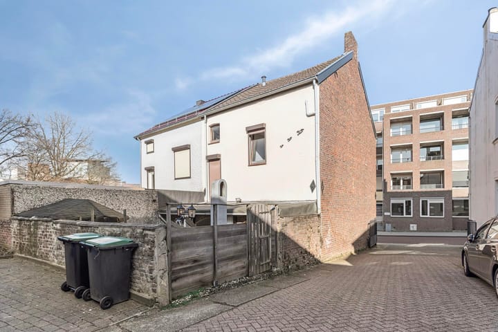 Foto 4 van Einderstraat 68