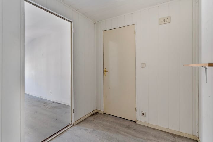 Foto 27 van Einderstraat 68