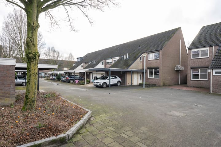 Foto 2 van Nierhoven 11