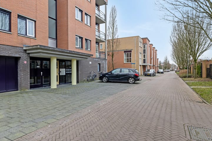 Foto 8 van Emmastraat 42