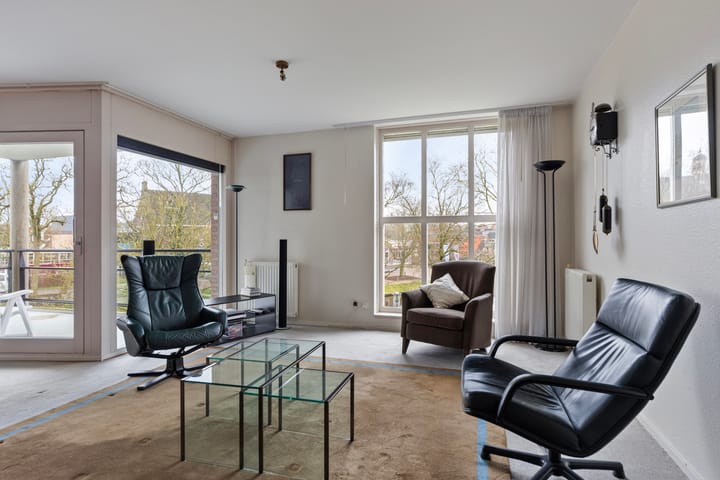 Photo 12 of Emmastraat 42