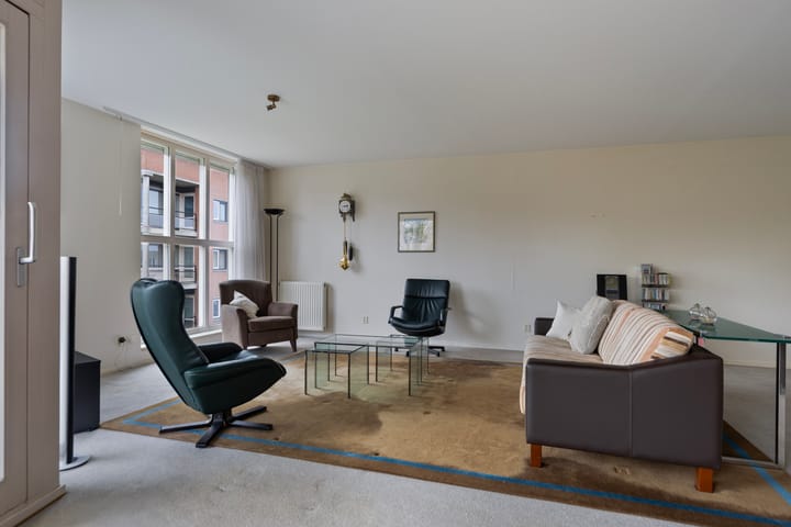 Photo 19 of Emmastraat 42