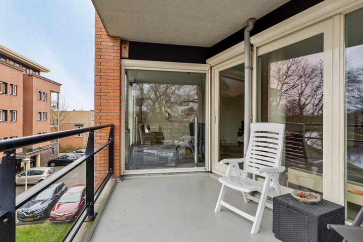 Photo 28 of Emmastraat 42