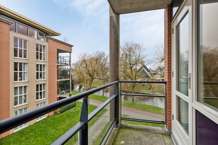 Photo 29 of Emmastraat 42