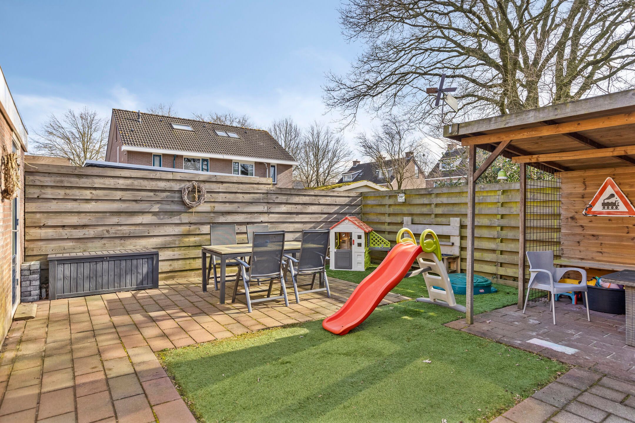 Foto 3 van Wilgenroos 72