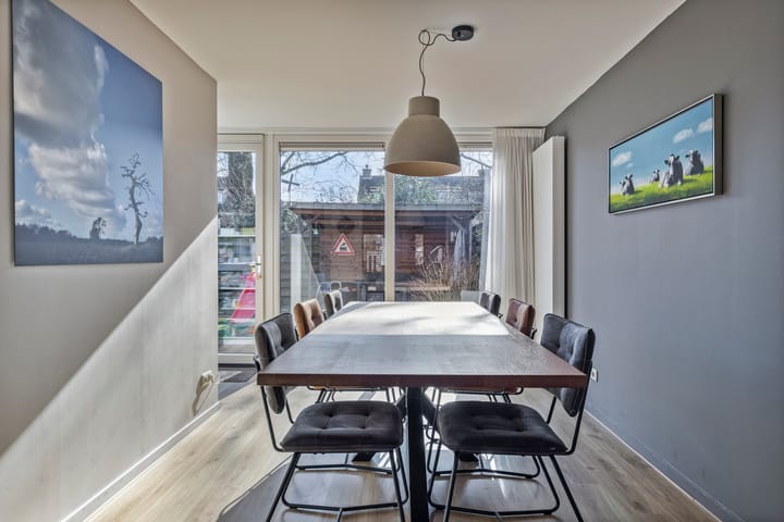 Foto 9 van Wilgenroos 72