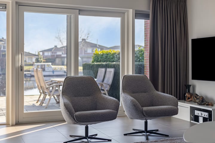 Foto 12 van Maaslaan 1