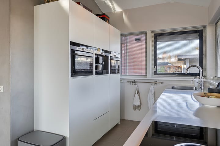 Foto 29 van Maaslaan 1