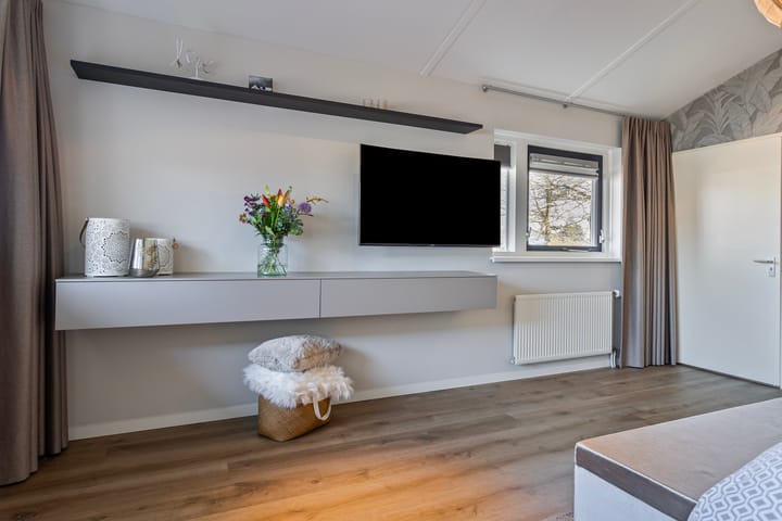 Foto 42 van Maaslaan 1