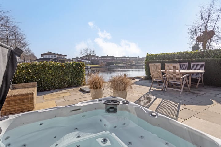 Foto 60 van Maaslaan 1