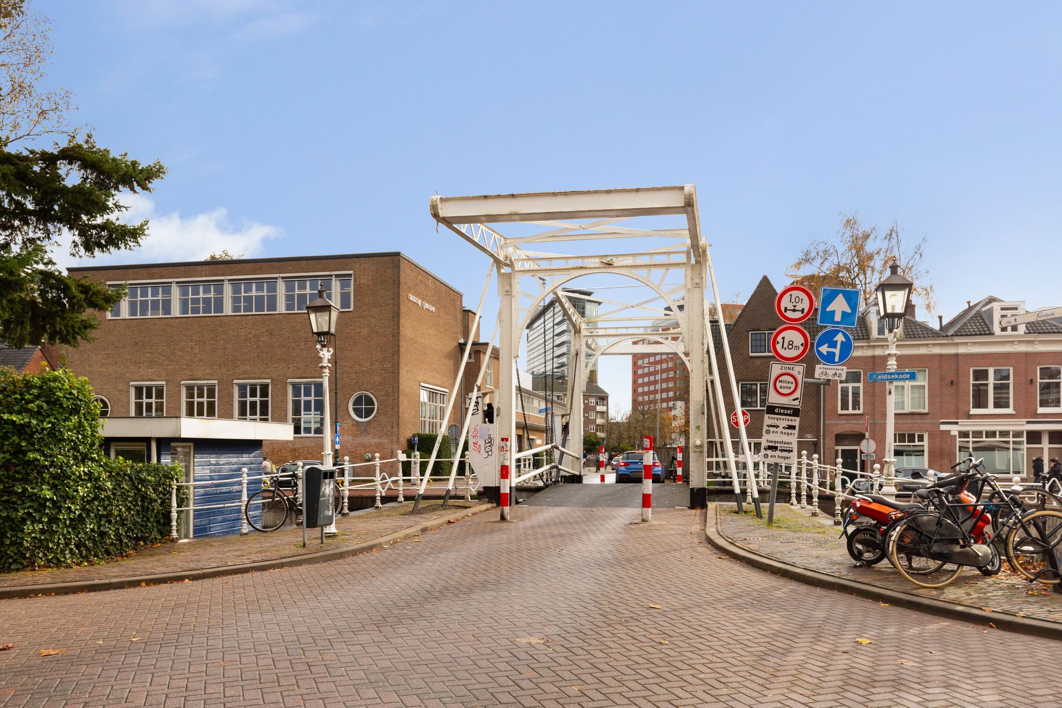 Foto 60 van Jan Pieterszoon Coenstraat 87