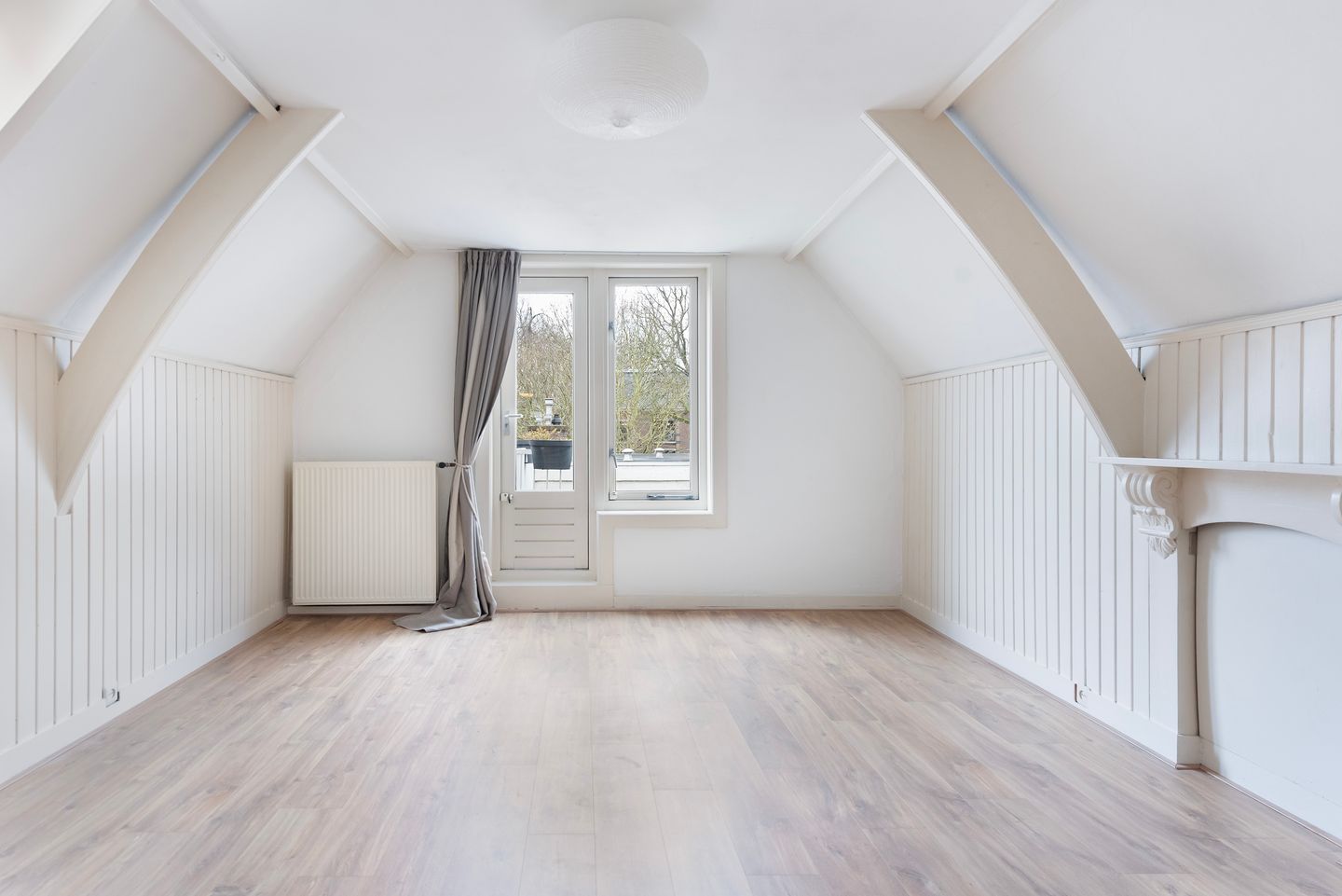 Foto 19 van Noordeinde 98-A