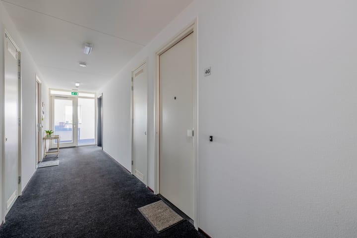 Foto 6 van Weegbree 46