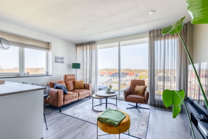 Foto 12 van Weegbree 46