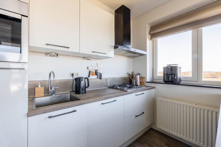 Foto 15 van Weegbree 46