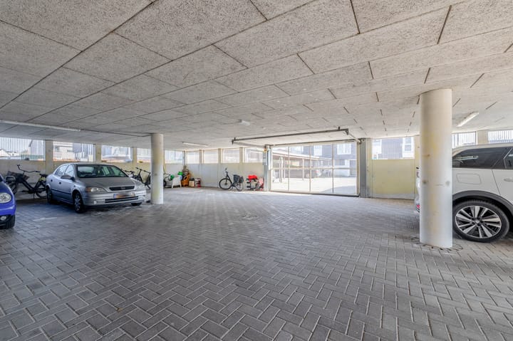 Foto 28 van Weegbree 46