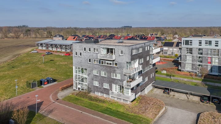 Foto 33 van Weegbree 46