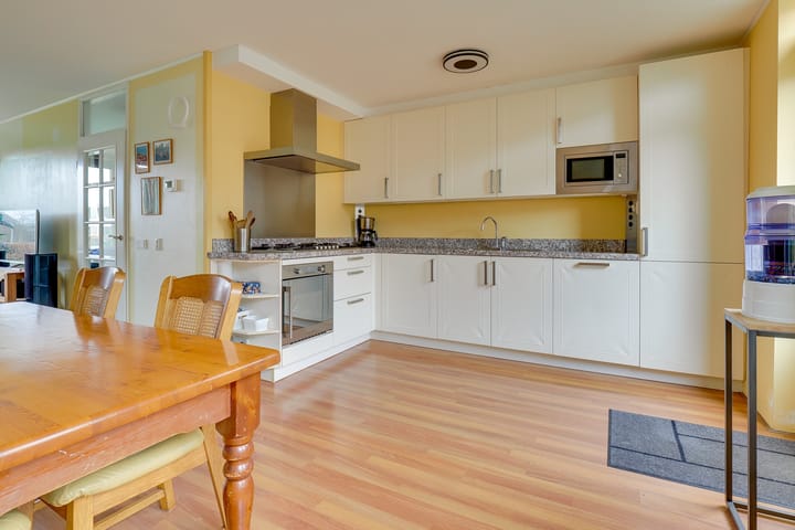 Foto 11 van Hoepelmaker 30