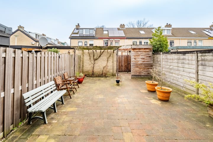 Foto 12 van Hoepelmaker 30