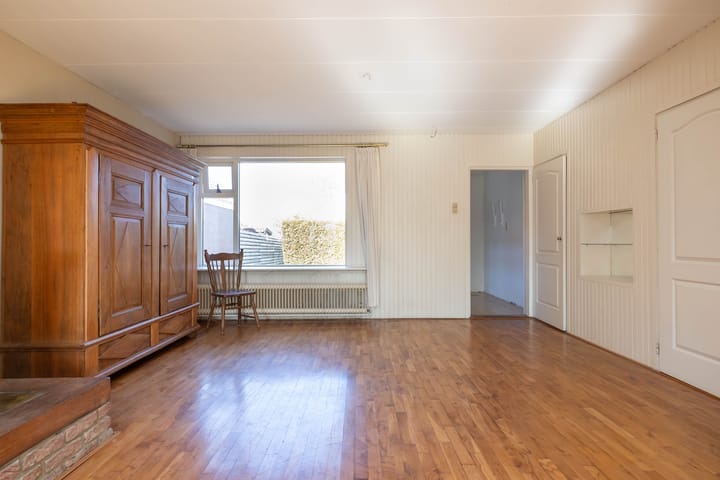 Photo 13 of Kanaalweg 104