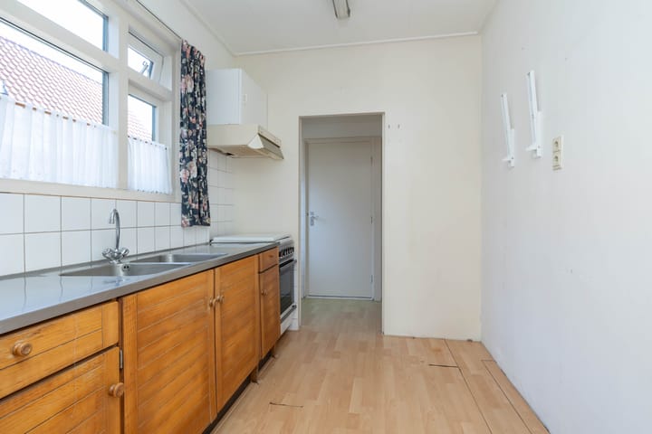 Photo 16 of Kanaalweg 104