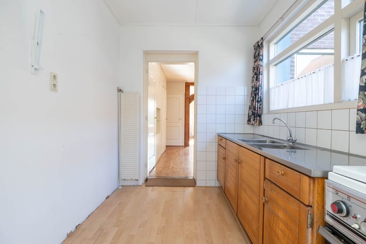 Photo 18 of Kanaalweg 104