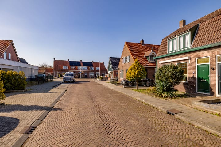 Photo 64 of Kanaalweg 104