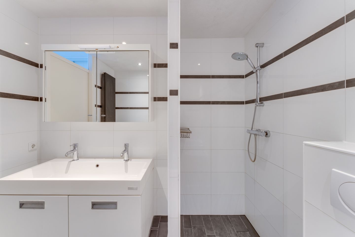 Foto 25 van Wielewaal 15