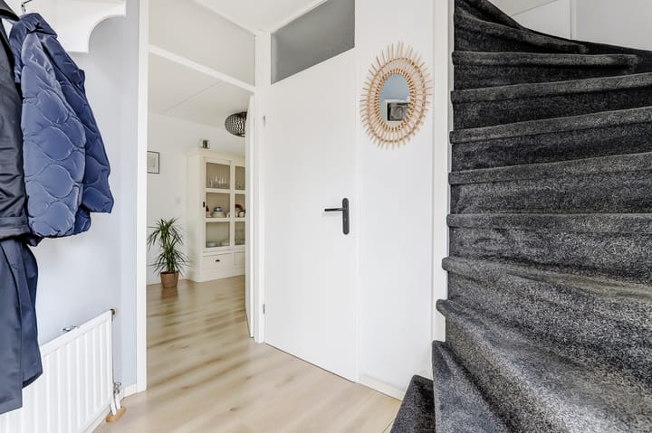 Photo 7 of Liesbethstraat 49