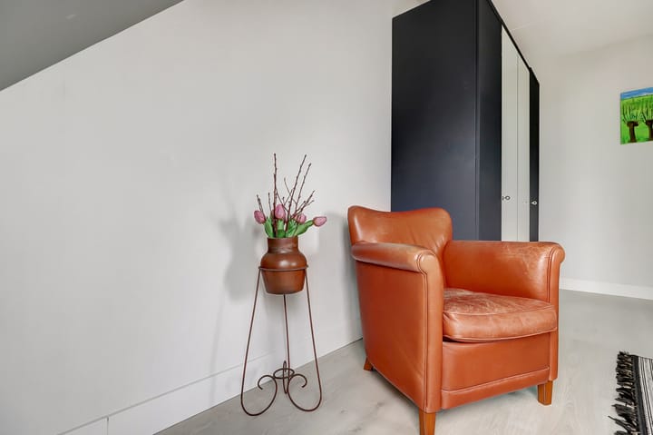 Photo 22 of Liesbethstraat 49