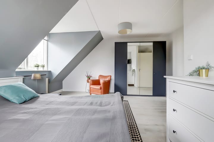 Photo 23 of Liesbethstraat 49