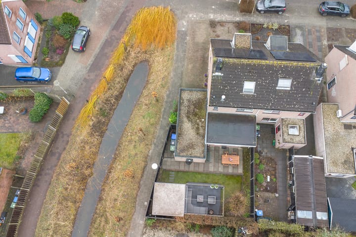 Photo 41 of Liesbethstraat 49