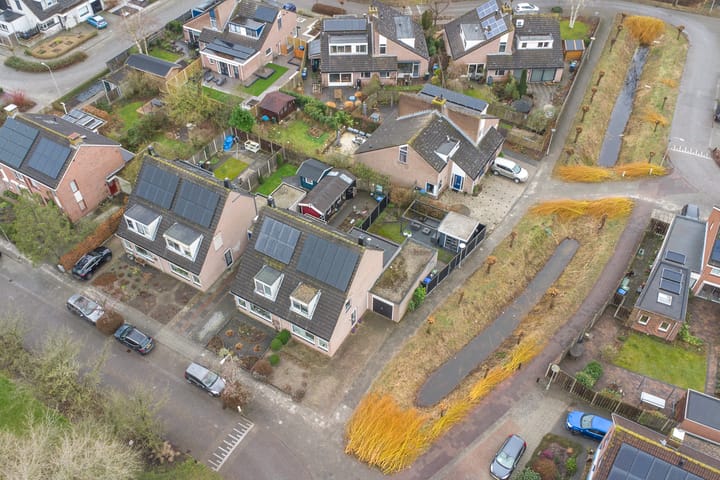 Photo 43 of Liesbethstraat 49