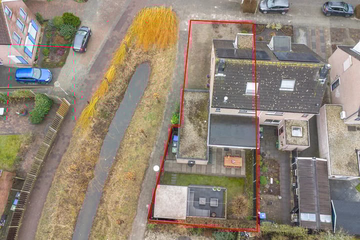 Photo 46 of Liesbethstraat 49