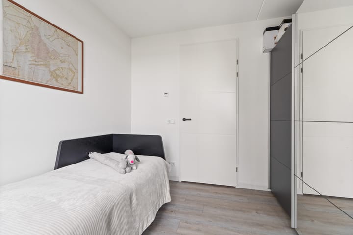 Foto 33 van Jan Nieraethstraat 46