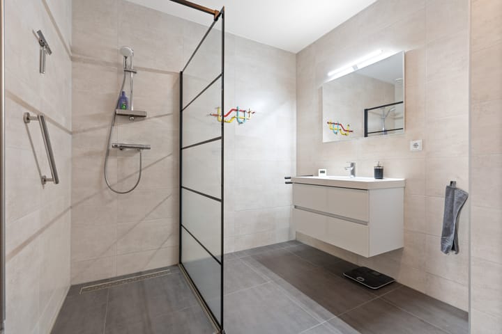 Foto 34 van Jan Nieraethstraat 46